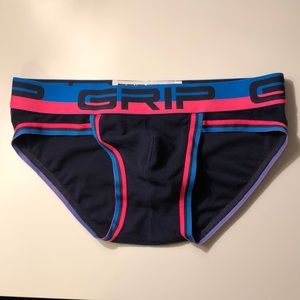 C-In2 Grip Mesh men's briefs